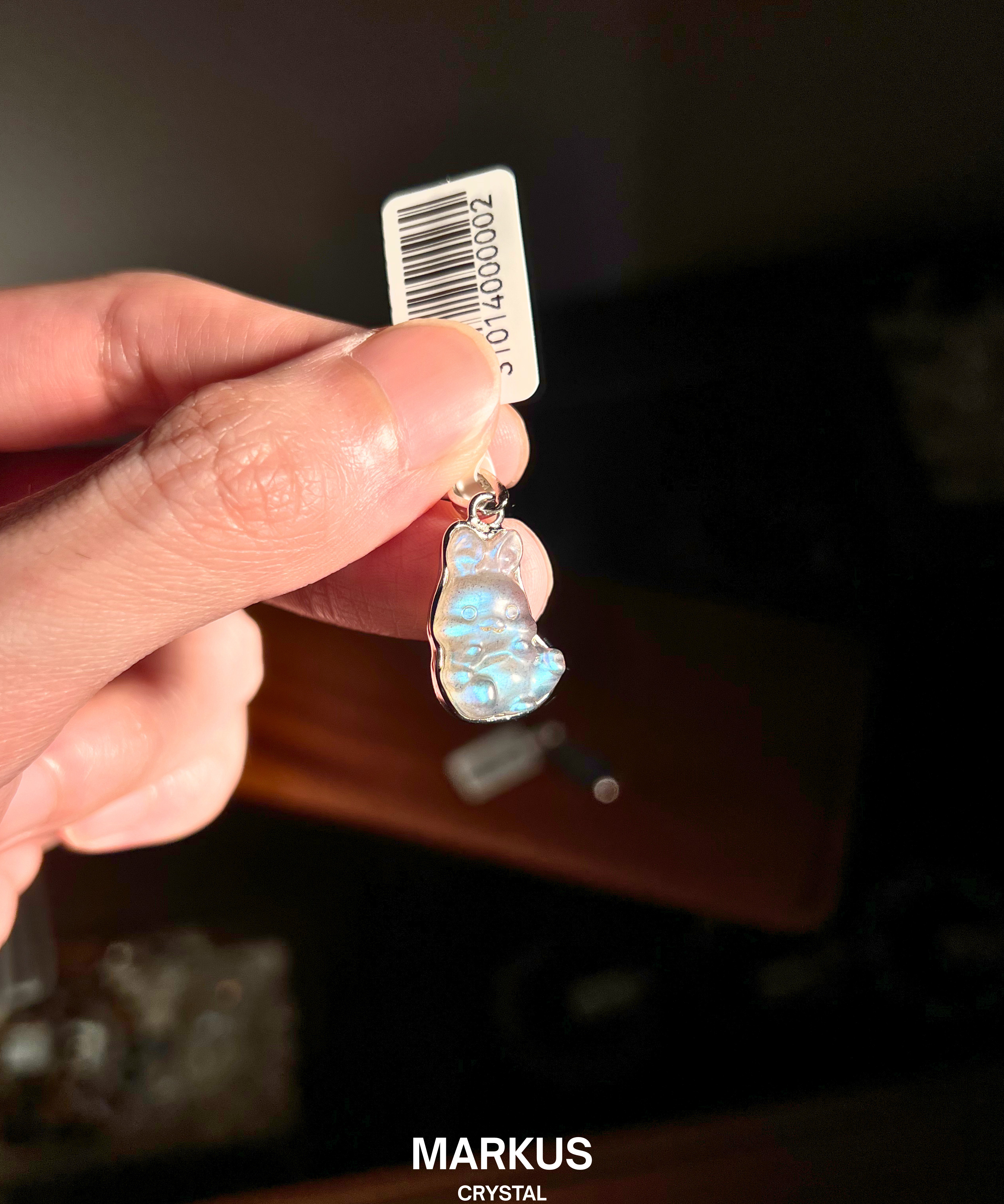 水晶, 水晶店, 水晶手鍊, 水晶手串, 晶石擺設, 水晶DIY, 水晶原石, 消磁淨化, 純露噴霧, 招財水晶, 人緣水晶, 能量水晶, 觀塘水晶店, 手工飾品, 命定水晶, 水晶工作坊, 晶石吊墜, 水晶飾物, 避邪保平安, 舒緩情緒, 招貴人, 專屬訂製, 貔貅掛飾, 線上訂製, 礦區原石, 鈦晶, 金髮晶, 拉長石, 海藍寶, 水晶手鐲, 空間淨化, 能量平衡, 天然礦石, 櫻花瑪瑙, 黑曜石, 捷克隕石, 瑪瑙扣, 招財貓掛飾, 達摩擺件, 透石膏, 願望瓶, 礦石切割, 脈輪平衡, 靈性成長, 禮物推薦, 晶石原礦, Crystal, Crystal Shop, Crystal Bracelet, Crystal Ornament, DIY Crystal, Raw Stone, Cleansing, Hydrosol Spray, Wealth Crystal, Relationship Crystal, Healing Energy, Kwun Tong Crystal Shop, Handmade Jewelry, Destiny Crystal, Crystal Workshop, Cry