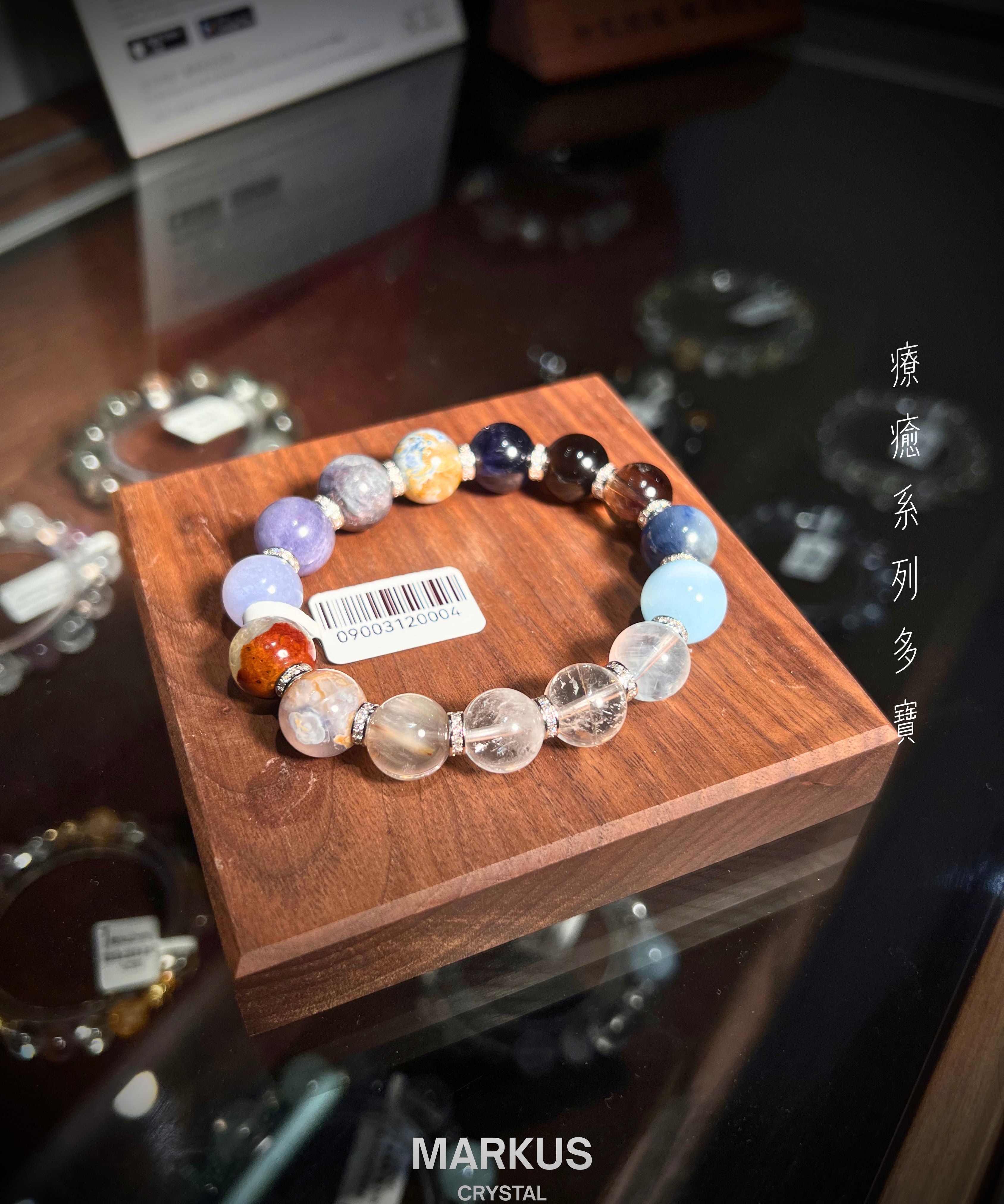水晶, 水晶店, 水晶手鍊, 水晶手串, 晶石擺設, 水晶DIY, 水晶原石, 消磁淨化, 純露噴霧, 招財水晶, 人緣水晶, 能量水晶, 觀塘水晶店, 手工飾品, 命定水晶, 水晶工作坊, 晶石吊墜, 水晶飾物, 避邪保平安, 舒緩情緒, 招貴人, 專屬訂製, 貔貅掛飾, 線上訂製, 礦區原石, 鈦晶, 金髮晶, 拉長石, 海藍寶, 水晶手鐲, 空間淨化, 能量平衡, 天然礦石, 櫻花瑪瑙, 黑曜石, 捷克隕石, 瑪瑙扣, 招財貓掛飾, 達摩擺件, 透石膏, 願望瓶, 礦石切割, 脈輪平衡, 靈性成長, 禮物推薦, 晶石原礦, Crystal, Crystal Shop, Crystal Bracelet, Crystal Ornament, DIY Crystal, Raw Stone, Cleansing, Hydrosol Spray, Wealth Crystal, Relationship Crystal, Healing Energy, Kwun Tong Crystal Shop, Handmade Jewelry, Destiny Crystal, Crystal Workshop, Cry