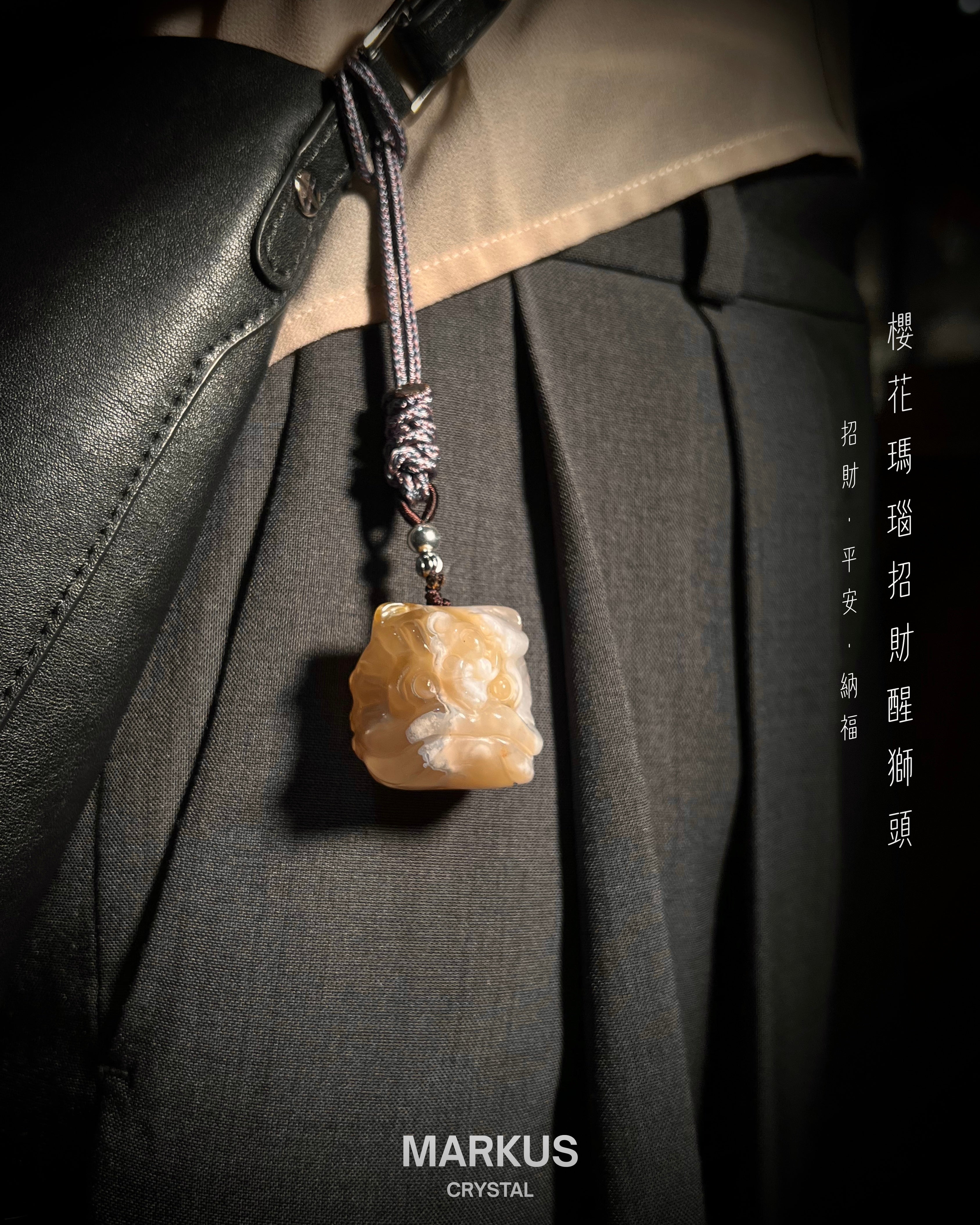水晶, 水晶店, 水晶手鍊, 水晶手串, 晶石擺設, 水晶DIY, 水晶原石, 消磁淨化, 純露噴霧, 招財水晶, 人緣水晶, 能量水晶, 觀塘水晶店, 手工飾品, 命定水晶, 水晶工作坊, 晶石吊墜, 水晶飾物, 避邪保平安, 舒緩情緒, 招貴人, 專屬訂製, 貔貅掛飾, 線上訂製, 礦區原石, 鈦晶, 金髮晶, 拉長石, 海藍寶, 水晶手鐲, 空間淨化, 能量平衡, 天然礦石, 櫻花瑪瑙, 黑曜石, 捷克隕石, 瑪瑙扣, 招財貓掛飾, 達摩擺件, 透石膏, 願望瓶, 礦石切割, 脈輪平衡, 靈性成長, 禮物推薦, 晶石原礦, Crystal, Crystal Shop, Crystal Bracelet, Crystal Ornament, DIY Crystal, Raw Stone, Cleansing, Hydrosol Spray, Wealth Crystal, Relationship Crystal, Healing Energy, Kwun Tong Crystal Shop, Handmade Jewelry, Destiny Crystal, Crystal Workshop, Cry