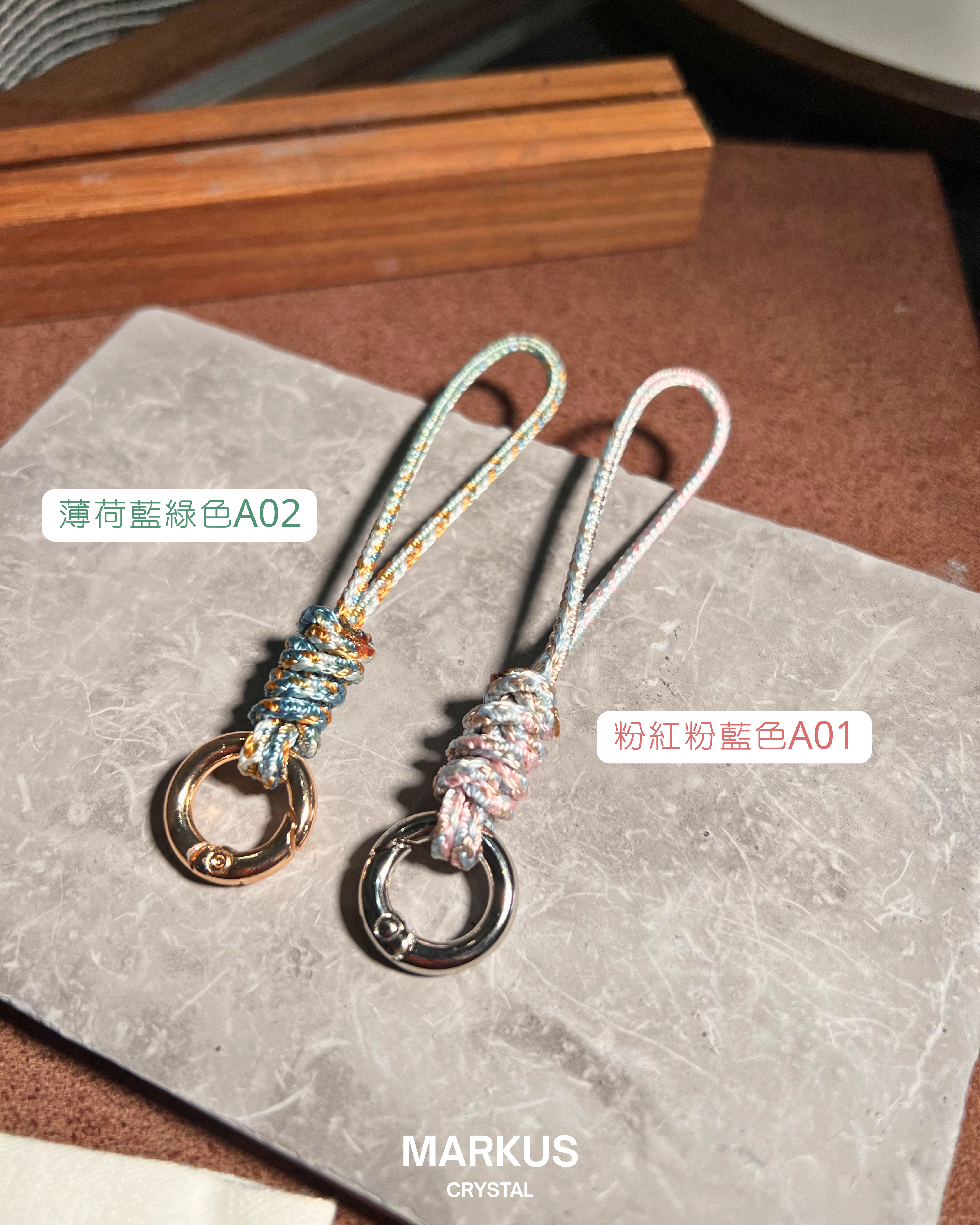水晶, 水晶店, 水晶手鍊, 水晶手串, 晶石擺設, 水晶DIY, 水晶原石, 消磁淨化, 純露噴霧, 招財水晶, 人緣水晶, 能量水晶, 觀塘水晶店, 手工飾品, 命定水晶, 水晶工作坊, 晶石吊墜, 水晶飾物, 避邪保平安, 舒緩情緒, 招貴人, 專屬訂製, 貔貅掛飾, 線上訂製, 礦區原石, 鈦晶, 金髮晶, 拉長石, 海藍寶, 水晶手鐲, 空間淨化, 能量平衡, 天然礦石, 櫻花瑪瑙, 黑曜石, 捷克隕石, 瑪瑙扣, 招財貓掛飾, 達摩擺件, 透石膏, 願望瓶, 礦石切割, 脈輪平衡, 靈性成長, 禮物推薦, 晶石原礦, Crystal, Crystal Shop, Crystal Bracelet, Crystal Ornament, DIY Crystal, Raw Stone, Cleansing, Hydrosol Spray, Wealth Crystal, Relationship Crystal, Healing Energy, Kwun Tong Crystal Shop, Handmade Jewelry, Destiny Crystal, Crystal Workshop, Cry
