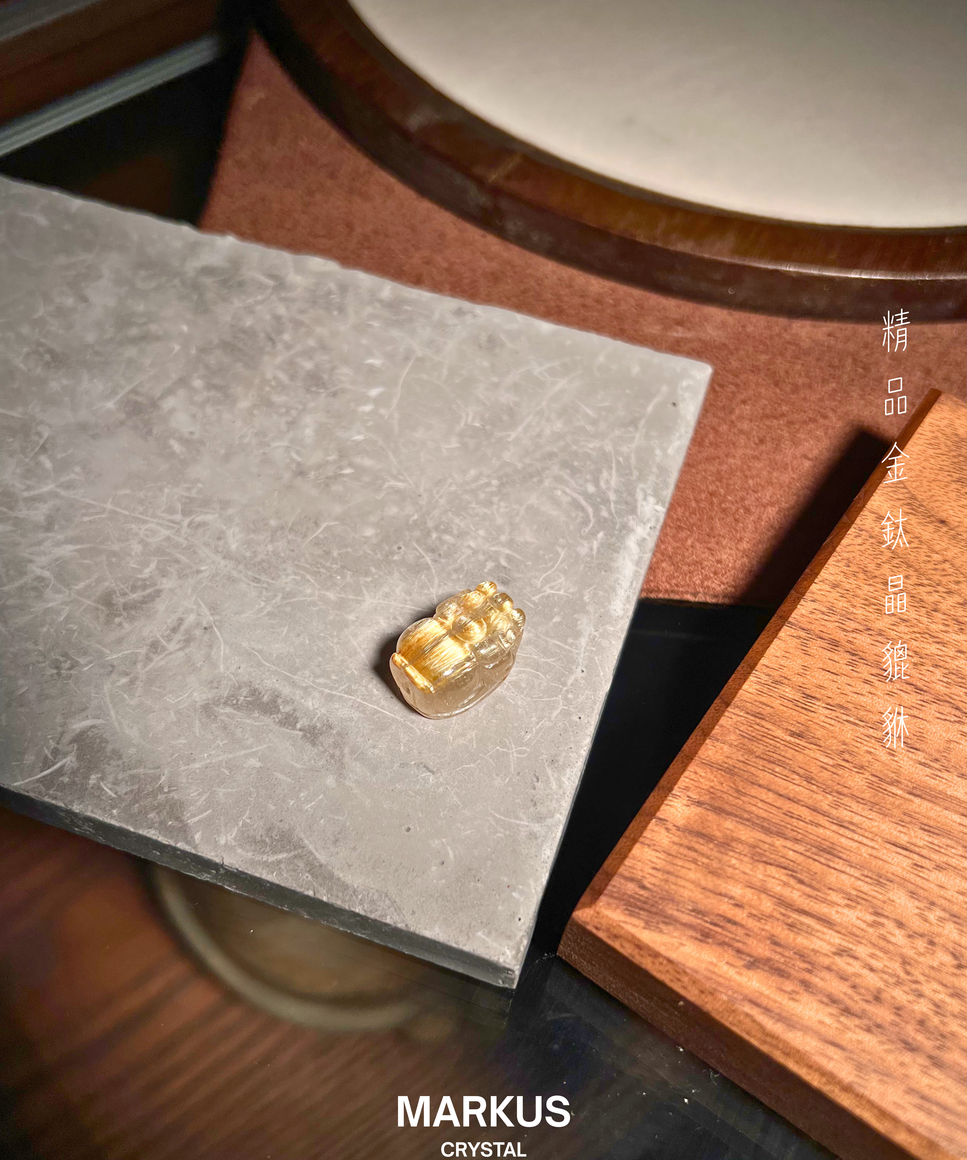 水晶, 水晶店, 水晶手鍊, 水晶手串, 晶石擺設, 水晶DIY, 水晶原石, 消磁淨化, 純露噴霧, 招財水晶, 人緣水晶, 能量水晶, 觀塘水晶店, 手工飾品, 命定水晶, 水晶工作坊, 晶石吊墜, 水晶飾物, 避邪保平安, 舒緩情緒, 招貴人, 專屬訂製, 貔貅掛飾, 線上訂製, 礦區原石, 鈦晶, 金髮晶, 拉長石, 海藍寶, 水晶手鐲, 空間淨化, 能量平衡, 天然礦石, 櫻花瑪瑙, 黑曜石, 捷克隕石, 瑪瑙扣, 招財貓掛飾, 達摩擺件, 透石膏, 願望瓶, 礦石切割, 脈輪平衡, 靈性成長, 禮物推薦, 晶石原礦, Crystal, Crystal Shop, Crystal Bracelet, Crystal Ornament, DIY Crystal, Raw Stone, Cleansing, Hydrosol Spray, Wealth Crystal, Relationship Crystal, Healing Energy, Kwun Tong Crystal Shop, Handmade Jewelry, Destiny Crystal, Crystal Workshop, Cry